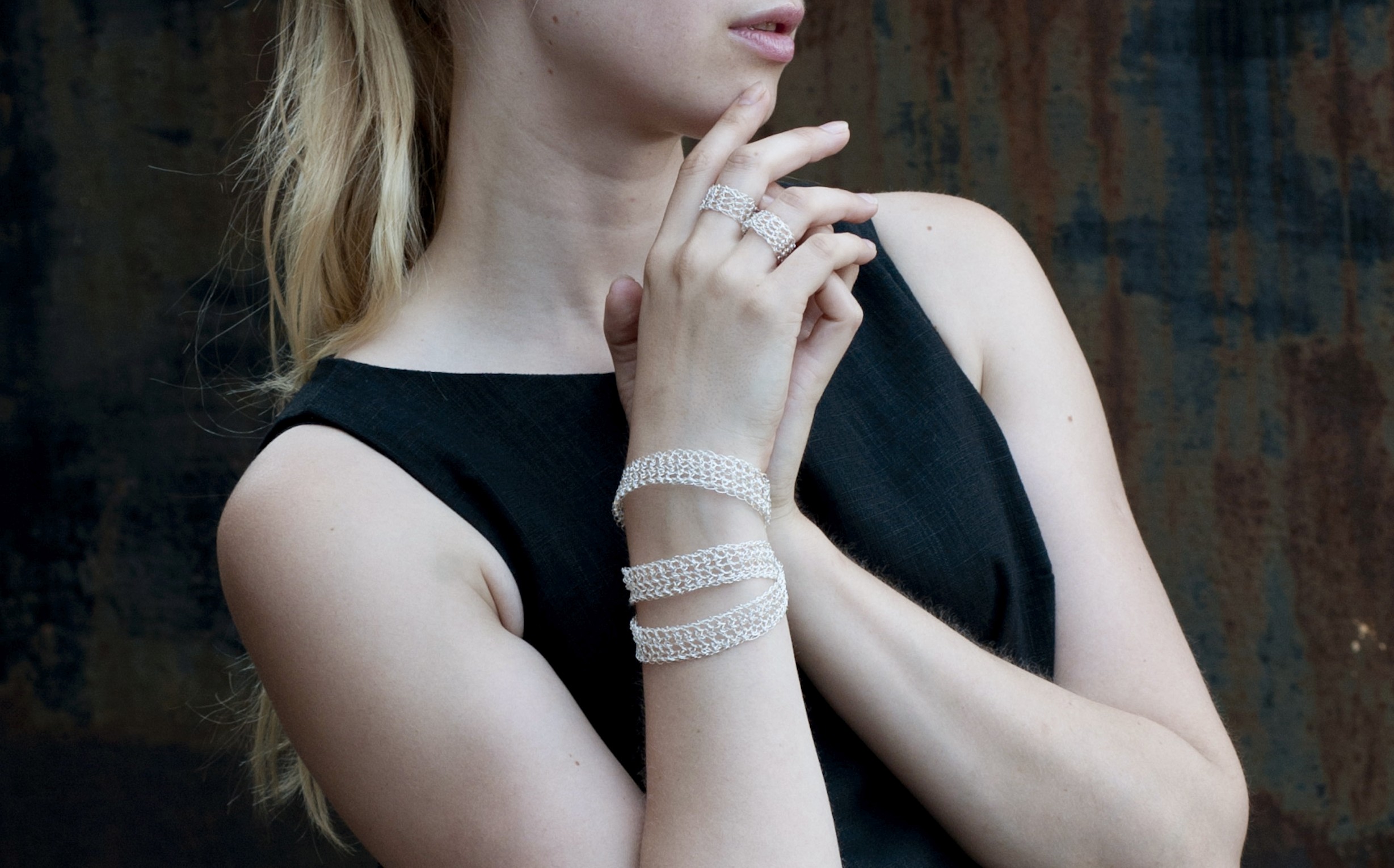 loops_bracelet_rings