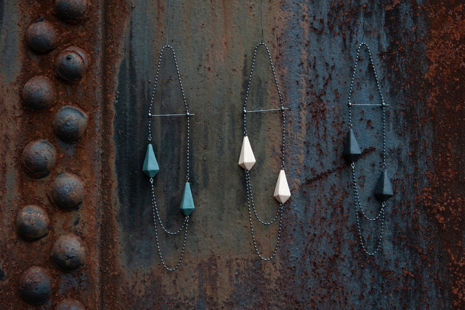 roots_earrings_on_wall